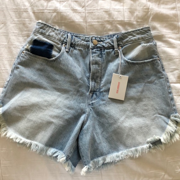 good american bombshell